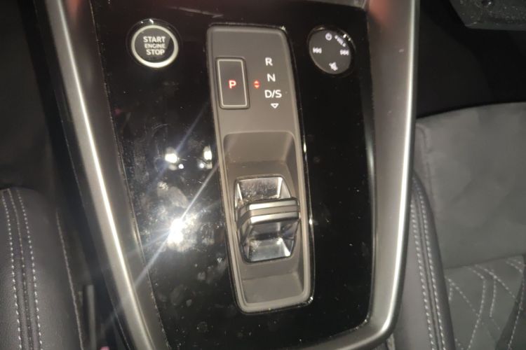 奥迪A3 2022款 Sportback 35 TFSI 豪华运动型中控内饰18