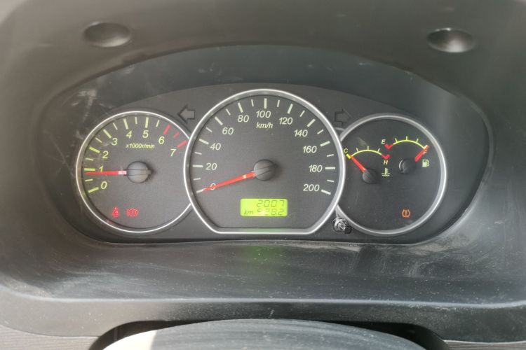 五菱汽车 五菱宏光 2021款 1.5L改款 S基本型 电动助力LAR局部细节14