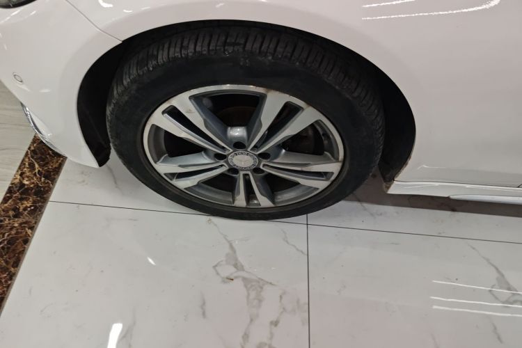 奔驰C级 2017款 C 200 L 运动版车身外观6007