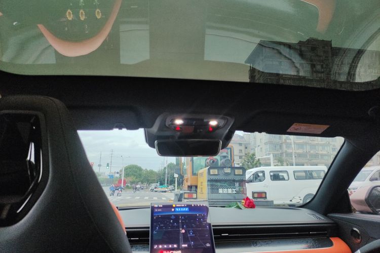 哪吒汽车 哪吒GT 2023款 560中控内饰22