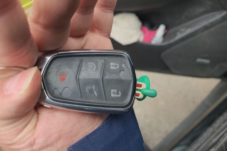 凯迪拉克XT5 2020款 28T 四驱豪华型中控内饰11