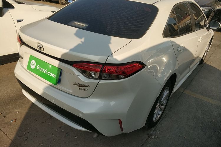 丰田 雷凌 2019款 185T CVT豪华版 国VI车身外观7