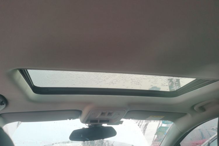 别克 威朗 2016款 两厢 15S 自动领先型局部细节22