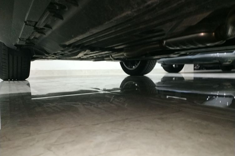 奔驰GLC 2024款 GLC 300 L 4MATIC 动感型 5座局部细节9001