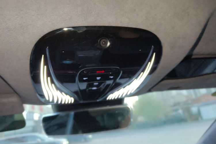 岚图汽车 岚图追光 2023款 四驱长续航版局部细节22