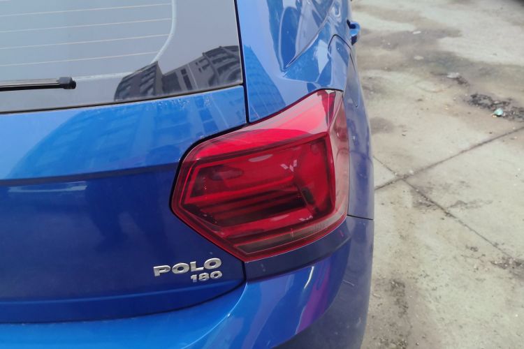 大众 Polo 2019款 Plus 1.5L 自动全景乐享版车身外观9
