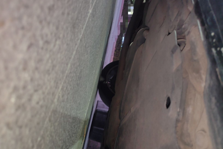 奥迪A8 2013款 A8L 45 TFSI quattro舒适型局部细节9002