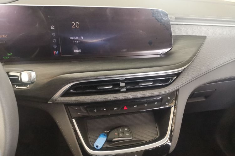 别克GL8新能源 2025款 陆尚 先享版 7座局部细节16