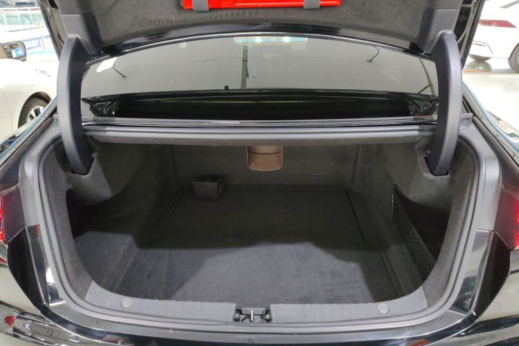 比亚迪 汉 2020款 EV 超长续航版豪华型机舱底盘23