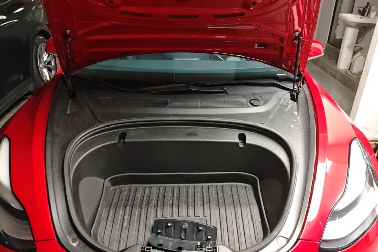 特斯拉 Model 3 2020款 改款 标准续航后驱升级版机舱底盘24
