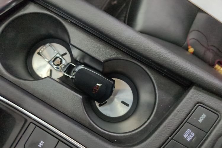 凯迪拉克XT6 2022款 2.0T 六座四驱豪华型中控内饰7001