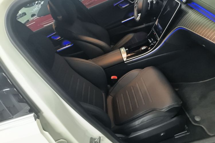 奔驰C级 2024款 C 260 L 运动版局部细节41