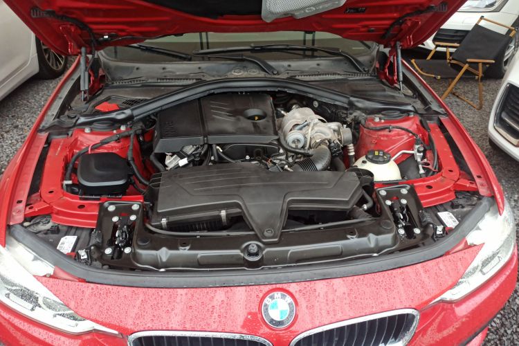 宝马3系 2016款 316i 时尚型局部细节24