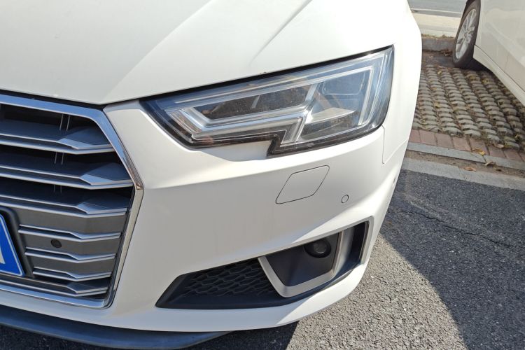 奥迪A4L 2019款 40 TFSI 时尚型 国V局部细节36