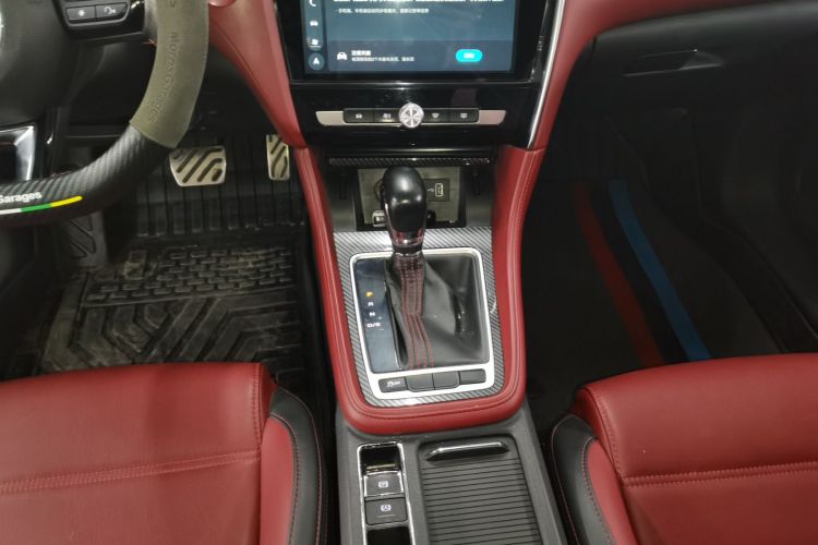 名爵 MG6 2017款 20T 自动Trophy尊享互联网版 国V中控内饰18