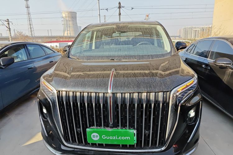 红旗HQ9 PHEV 2024款 2.0T 四驱商务版车身外观2