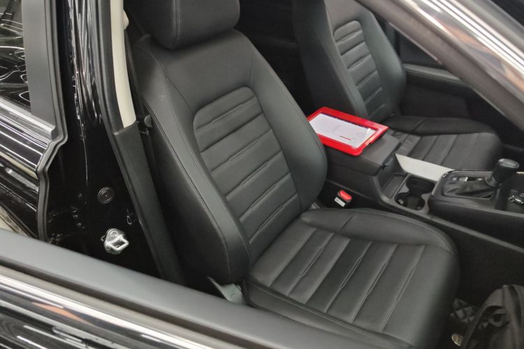 本田CR-V 2023款 240TURBO 两驱锋尚版 5座局部细节41