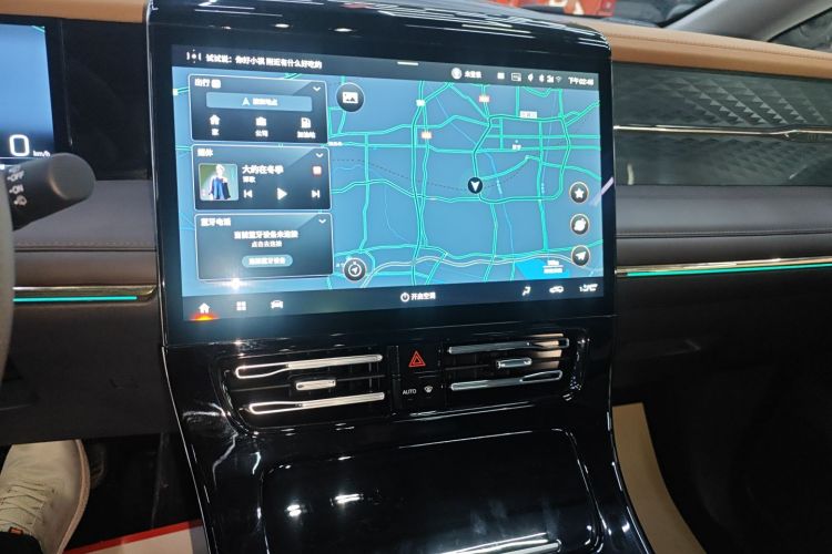 广汽传祺 传祺M8 2024款 大师系列 400T 至尊版中控内饰16