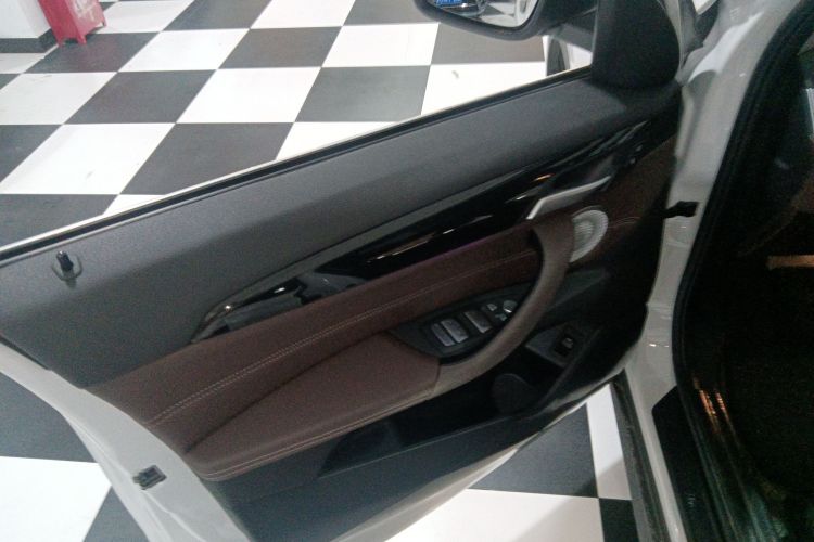 宝马X1 2022款 sDrive25Li 领先型中控内饰47