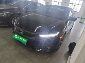 本田 思域 2016款 220TURBO CVT尊贵版