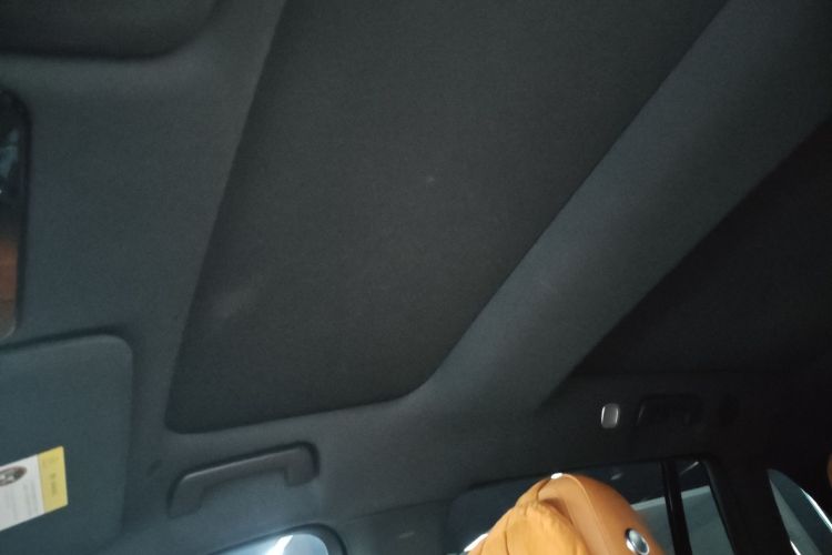 理想汽车 理想L7 2023款 Pro中控内饰22