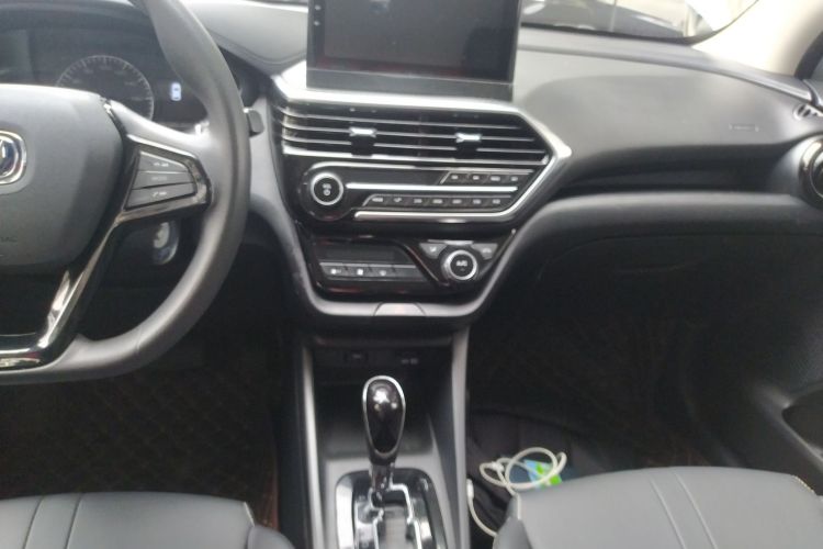 长安 悦翔 2019款 1.5L DCT 联动云版中控内饰16