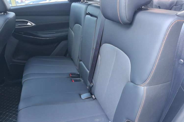 长安X7 PLUS 2024款 1.5T 自动尊耀型 7座中控内饰21