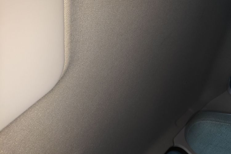 凌宝汽车 凌宝uni 2022款 微甜版中控内饰22