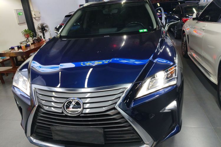 雷克萨斯RX 2016款 300 两驱精英版 国V车身外观2