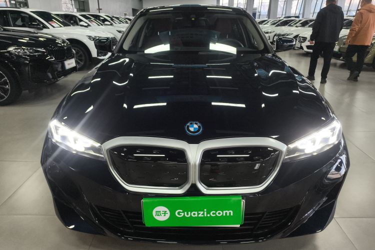 宝马i3 2022款 eDrive 35 L车身外观2