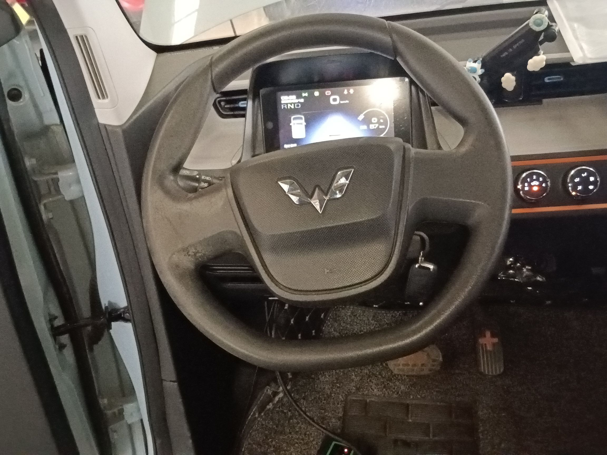 五菱汽车 宏光MINIEV 2021款 马卡龙时尚款 磷酸铁锂