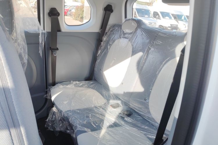 奔腾小马 2026款 222km 萌趣马中控内饰21