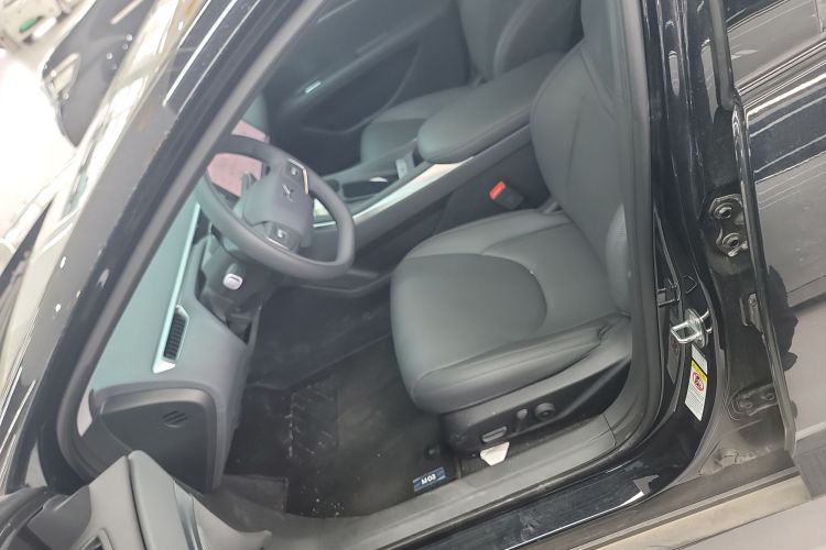 小鹏MONA M03 2025款 502 长续航 Max中控内饰19