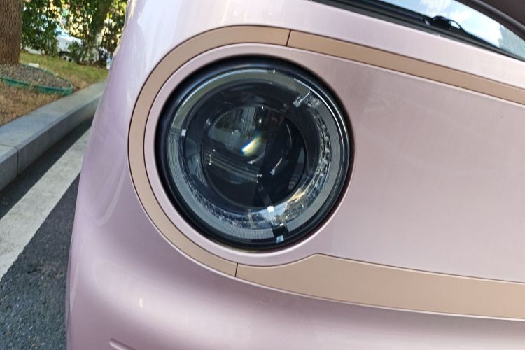 吉利银河 2023款 熊猫mini 200km 耐力熊车身外观8