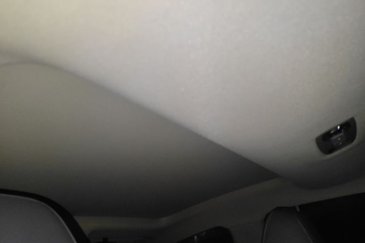 飞凡汽车 飞凡ER6 2020款 620km 智享版中控内饰22