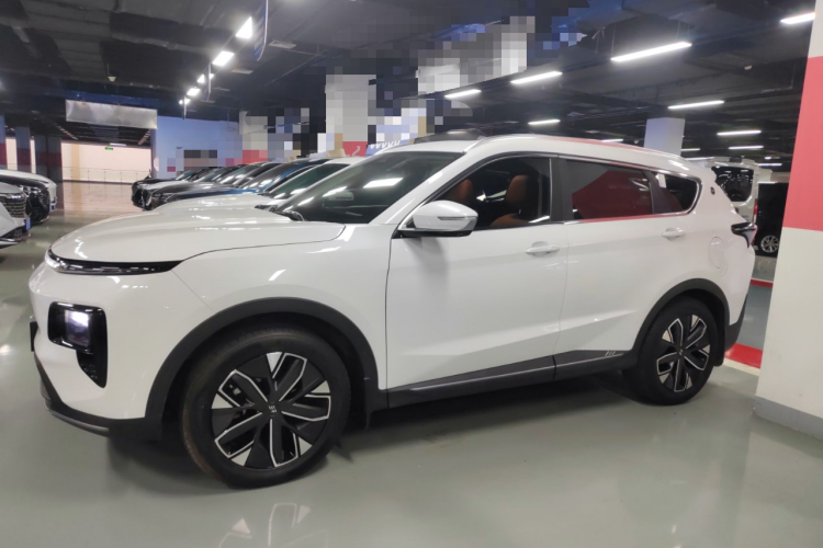 捷途山海L7 2024款 1.5T 120km MAX+ 7座车身外观4