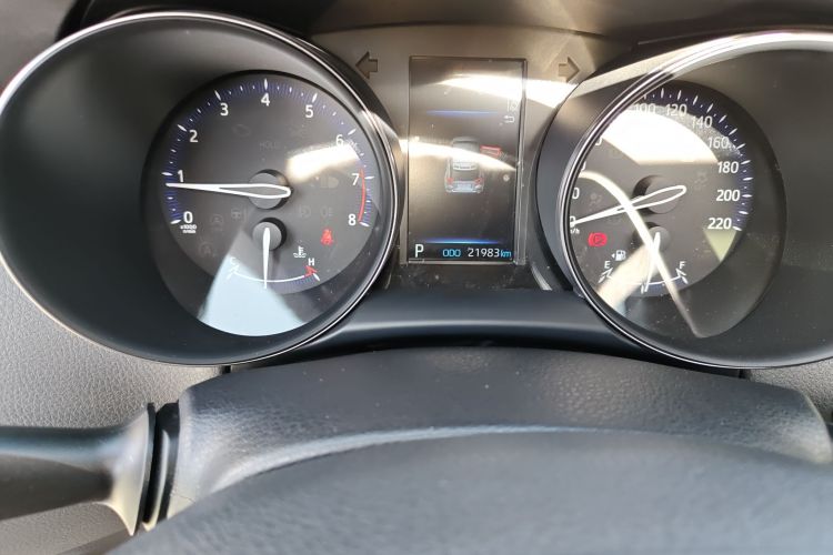 丰田 奕泽IZOA 2021款 2.0L 奕行版中控内饰15