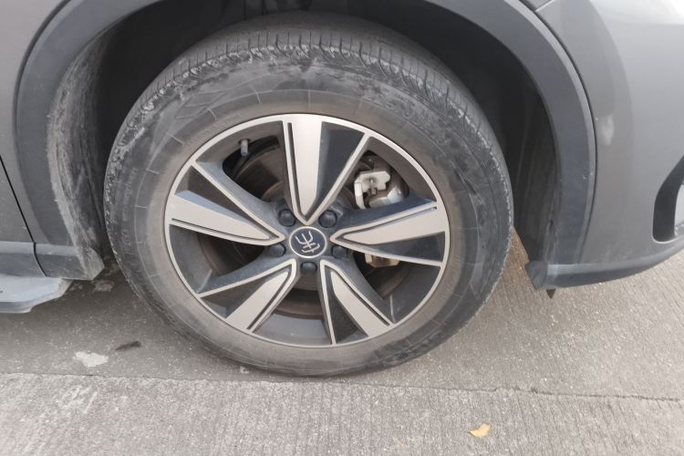 比亚迪 宋Pro新能源 2022款 DM-i 110km 旗舰型车身外观10