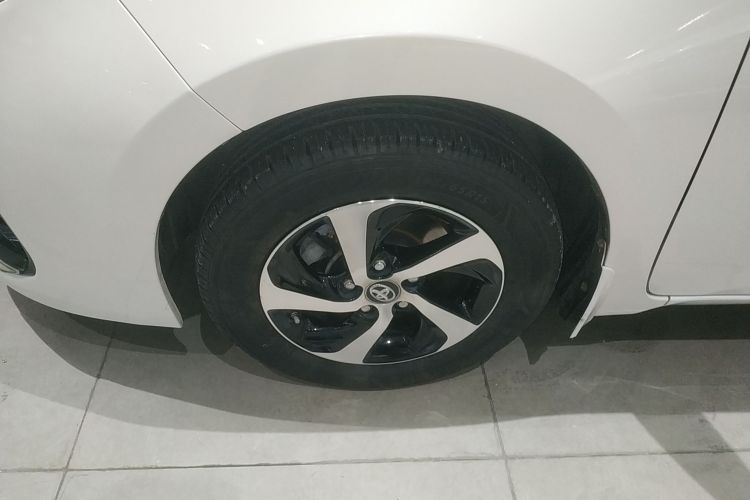 丰田 雷凌 2017款 改款 185T CVT精英版 国V车身外观6007