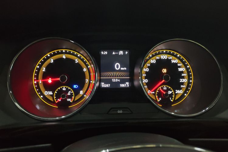 大众 途观L 2019款 改款 330TSI 自动两驱全景舒适版 国VI局部细节14