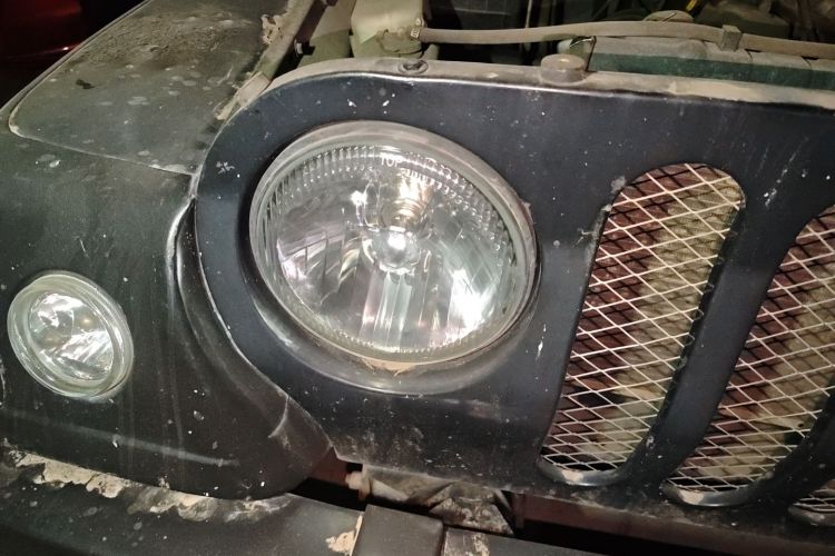 BAW北汽制造 战旗 2016款 2.0L CK豪华型 国V车身外观8