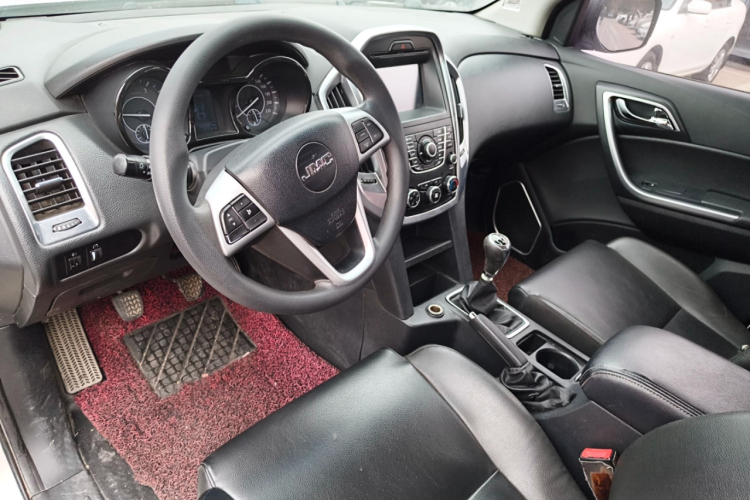 江铃 域虎7 2017款 2.4T经典版柴油两驱豪华型JX4D24A5L中控内饰7002