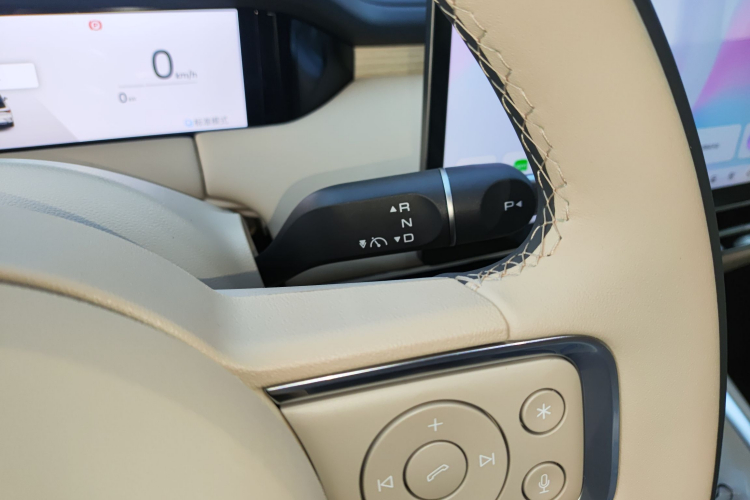 五菱汽车 缤果S 2025款 430km 尊享款中控内饰18