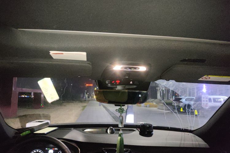 沃尔沃XC90 2017款 T6 智雅版 7座中控内饰22