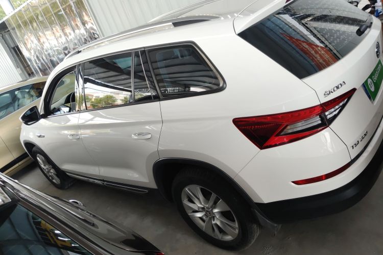 斯柯达 柯迪亚克 2018款 改款 TSI330 5座两驱舒适版车身外观4