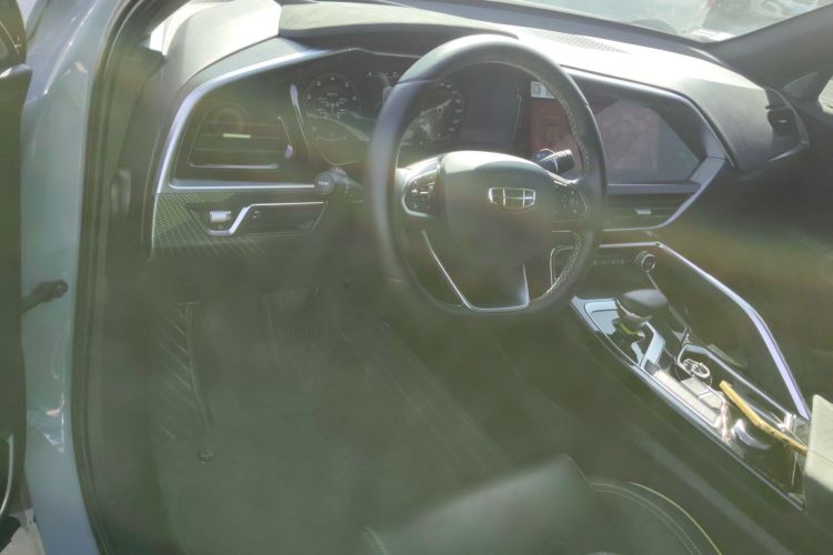 吉利汽车 星越S 2021款 2.0TD 自动两驱闪电版中控内饰7002