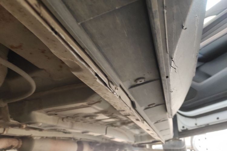 长安CS35PLUS 2019款 1.6L 手动畅联版局部细节9001