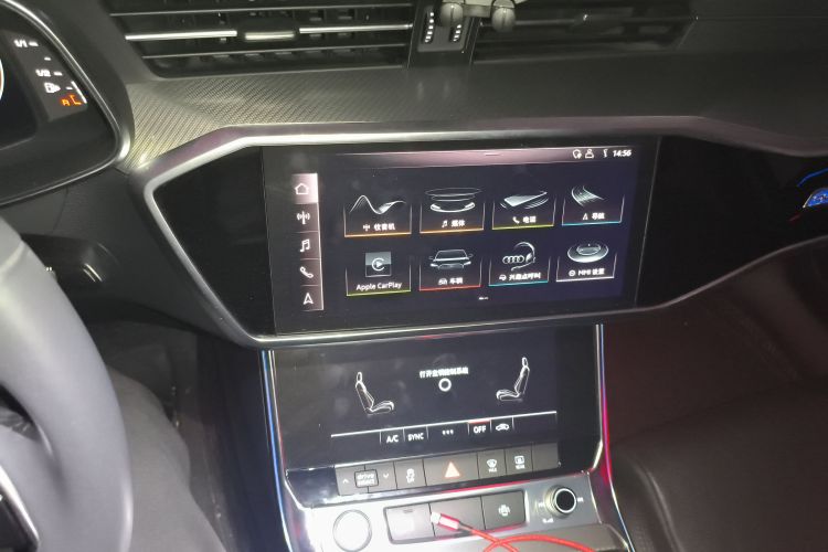 奥迪A6L 2020款 40 TFSI 豪华致雅型中控内饰16