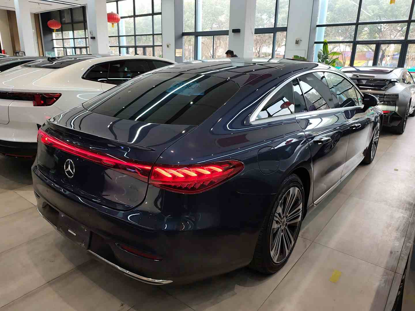 奔驰EQS 2022款 改款 450+ 先锋版(5)