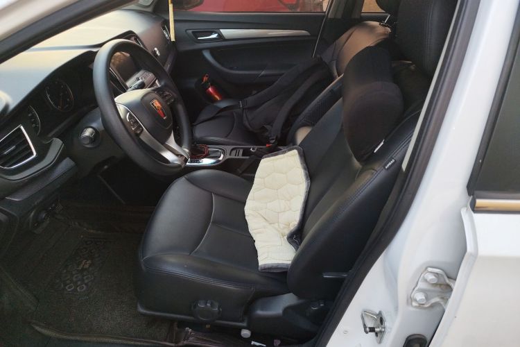 荣威360 2018款 PLUS 1.5L 自动尊享版中控内饰19